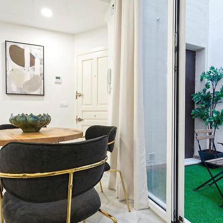 Genteel Home Feria Севиля Екстериор снимка