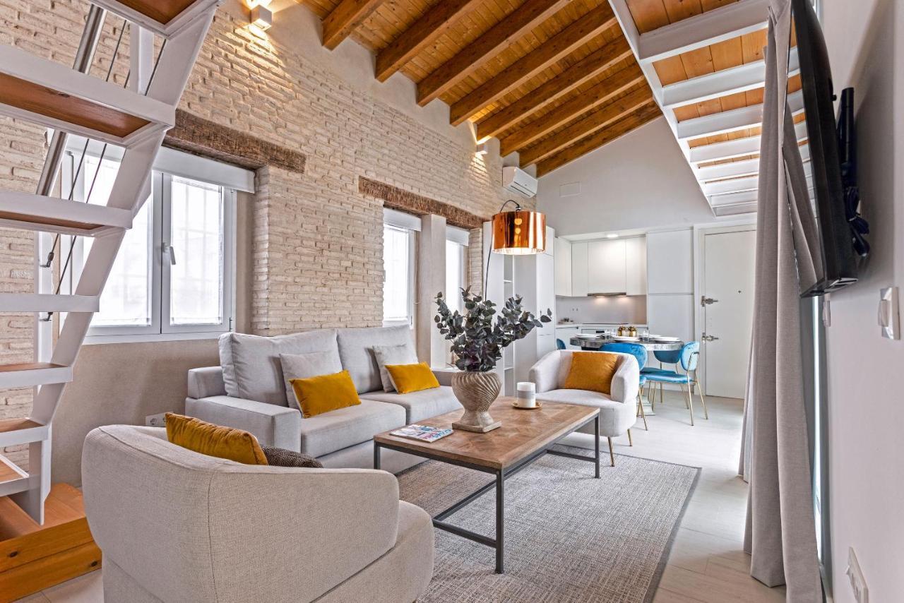 Genteel Home Feria Севиля Екстериор снимка