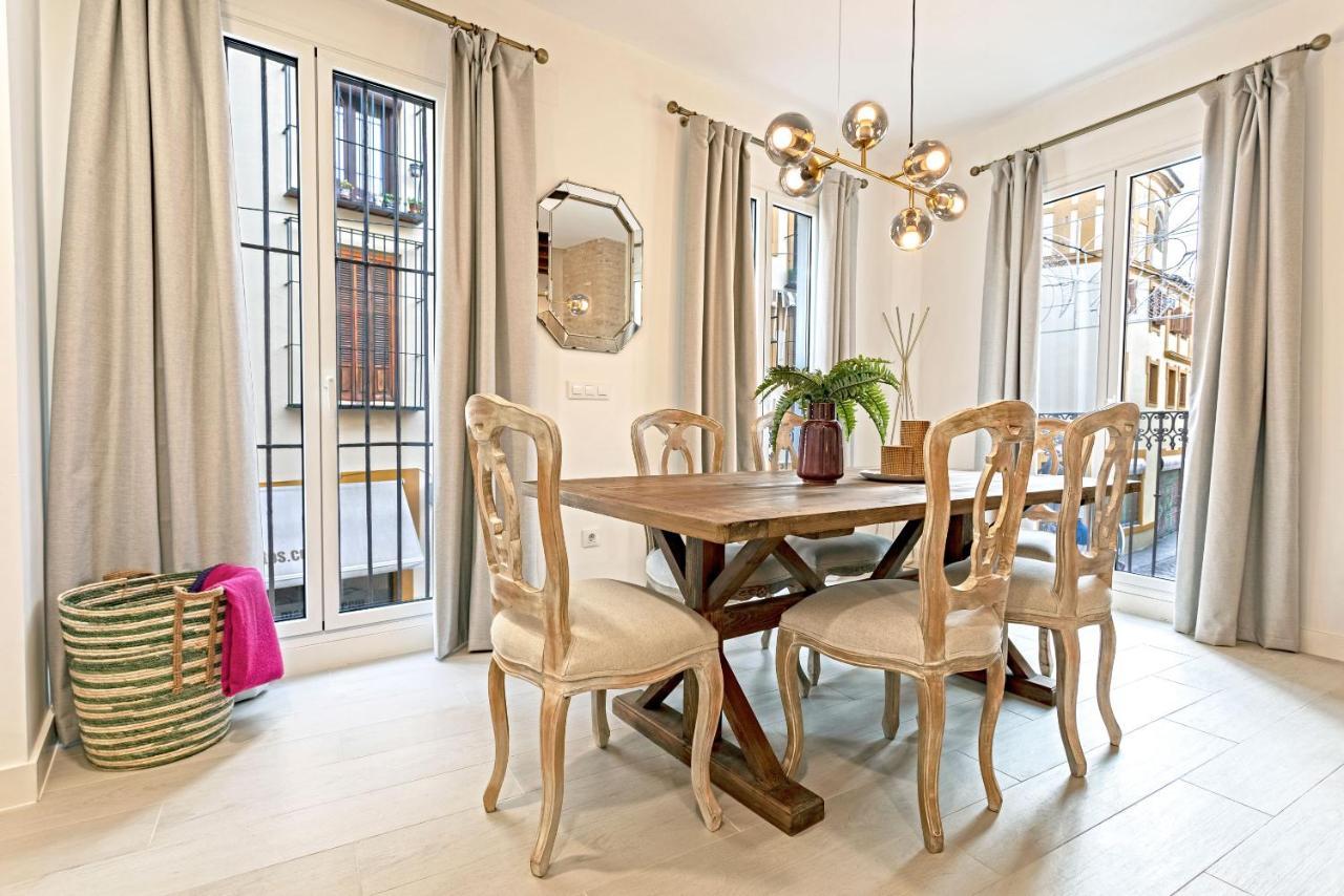 Genteel Home Feria Севиля Екстериор снимка