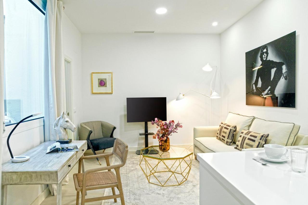 Genteel Home Feria Севиля Екстериор снимка