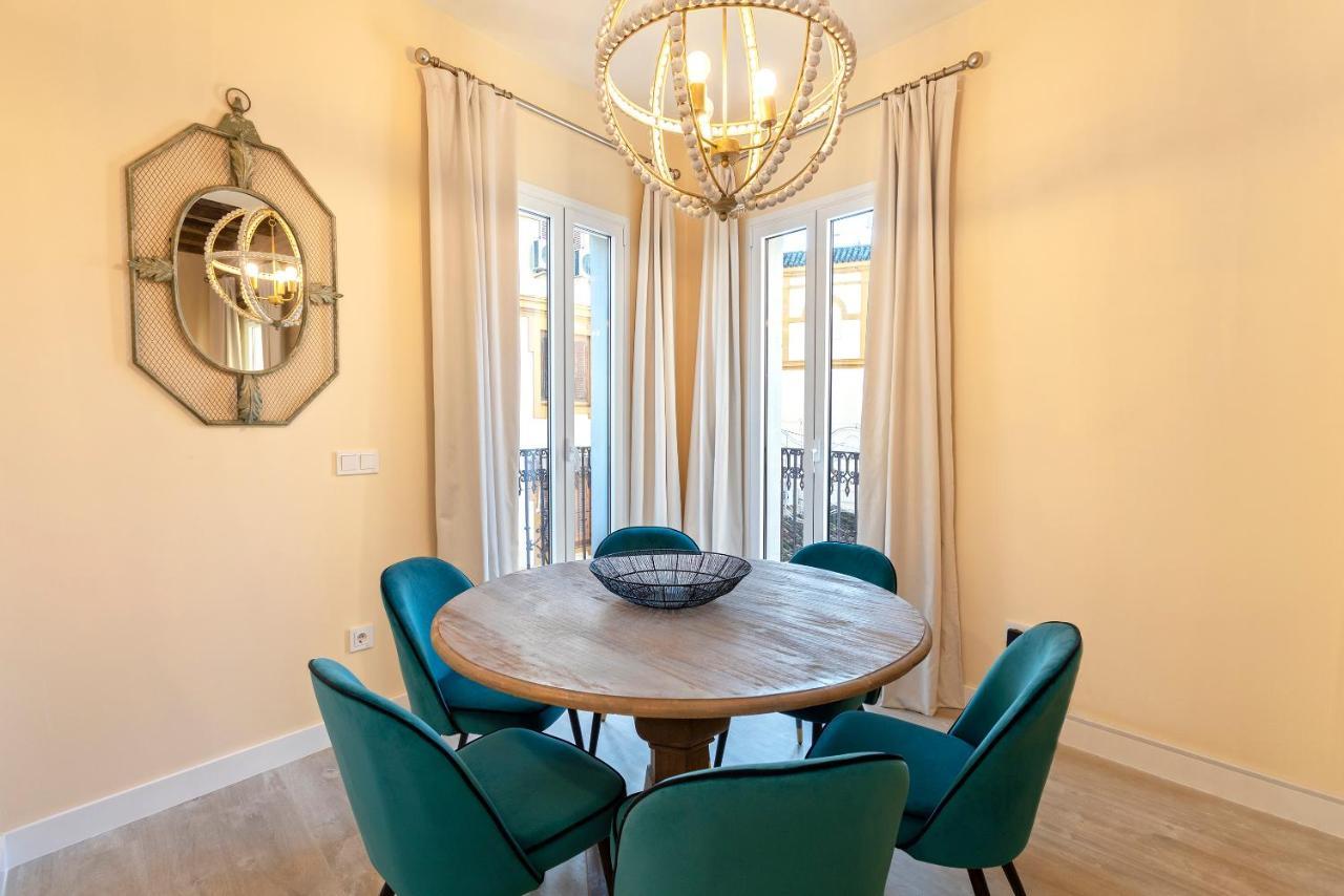 Genteel Home Feria Севиля Екстериор снимка