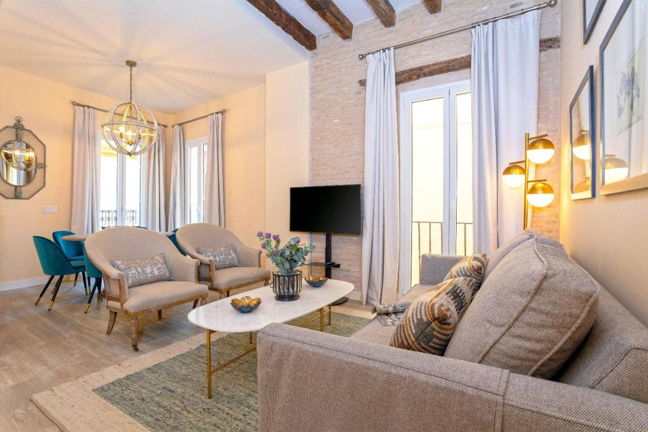 Genteel Home Feria Севиля Екстериор снимка